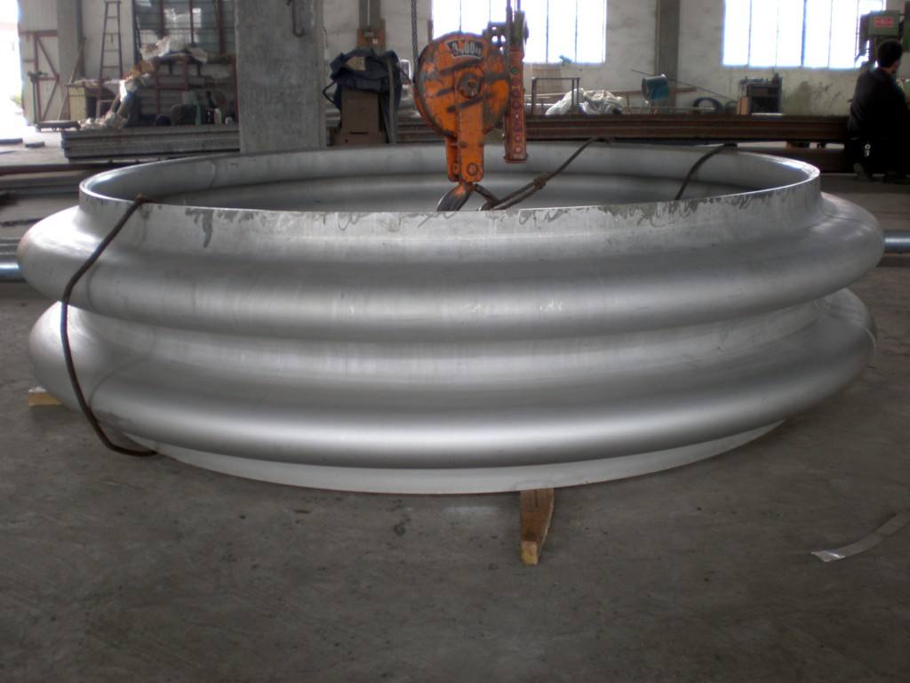 呼和浩特波纹补偿器