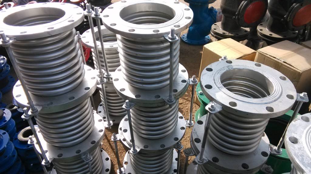 南宁波纹补偿器