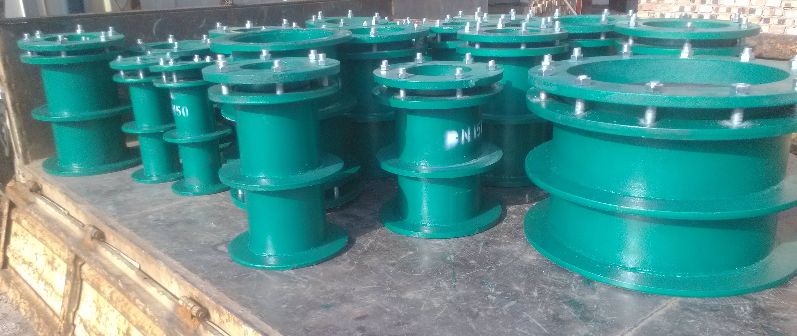 北京02S404防水套管