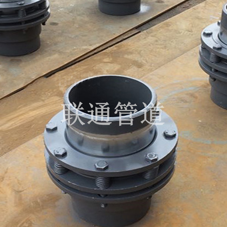 管道补偿器安装视频