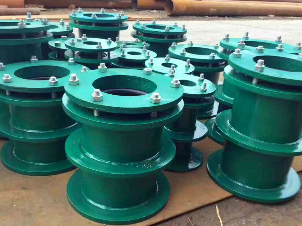 不锈钢柔性防水套管法兰管直管